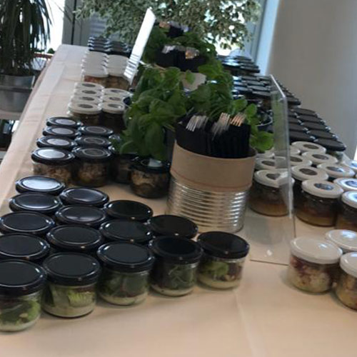 1-1 | , CATERING IN ZEITEN VON CORONA,